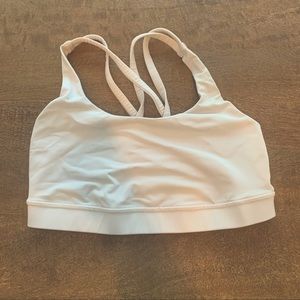Lululemon white sport bra size 6